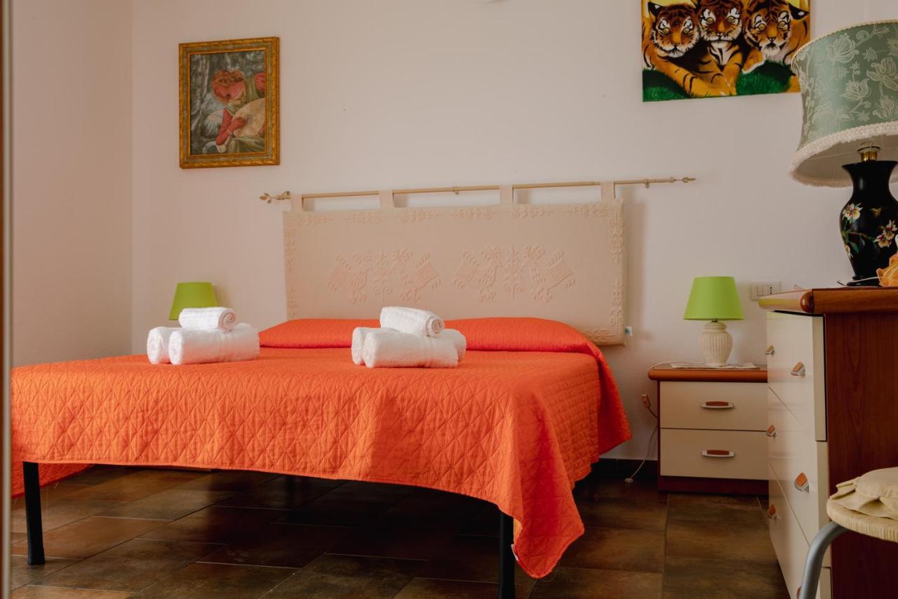 塔瑙内拉Le Residenze Di Baia Sant'Anna别墅 外观 照片